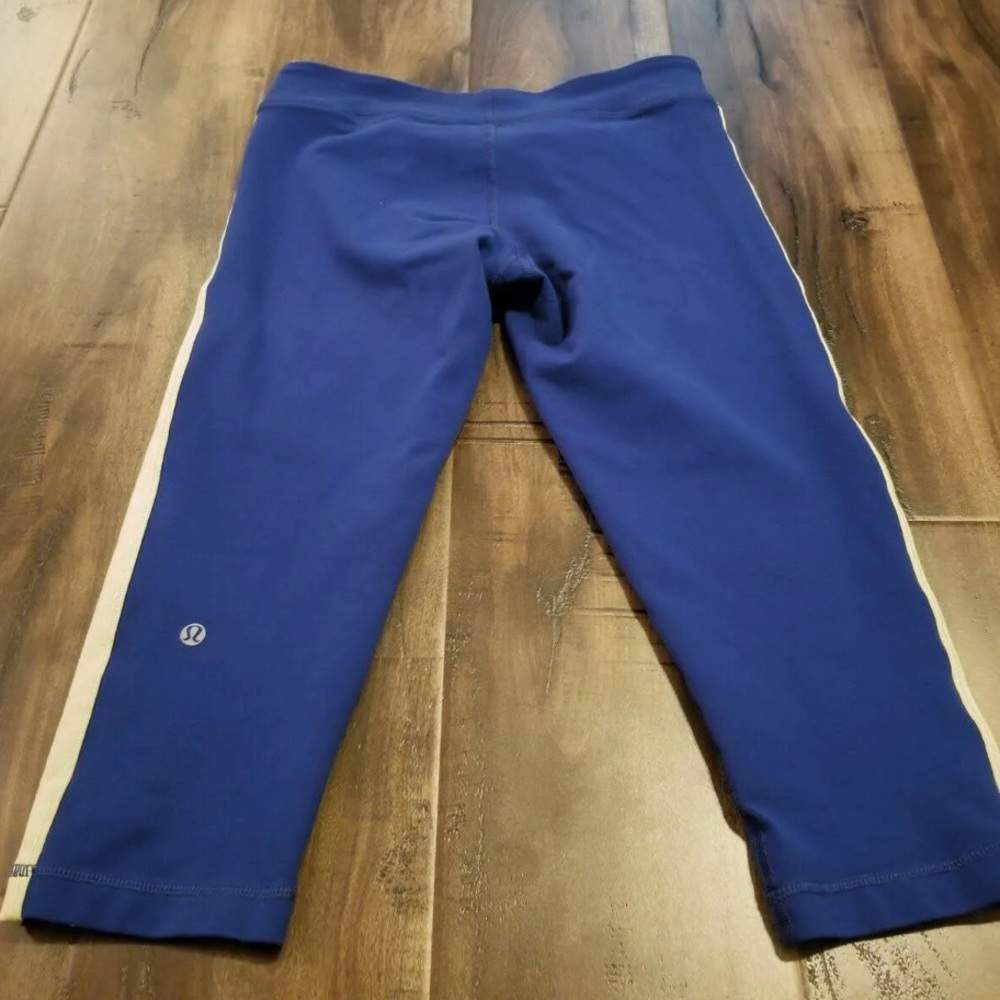 Size 6 Lululemon electric blue capris